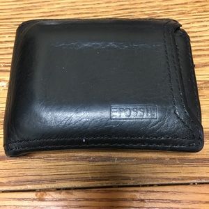 Used black Fossil leather wallet